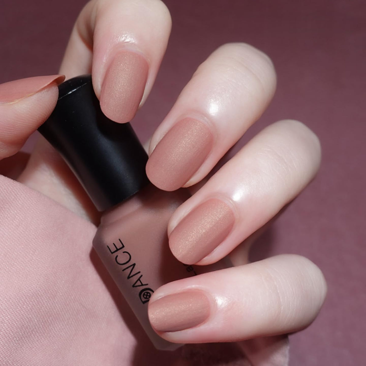 Matte Nude Pink Nail Polish – Quick-Dry Milky Peach Velvet Nail Lacquer