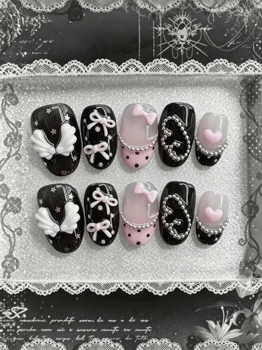 Short Round Hand-Pressed Nail Art Nails