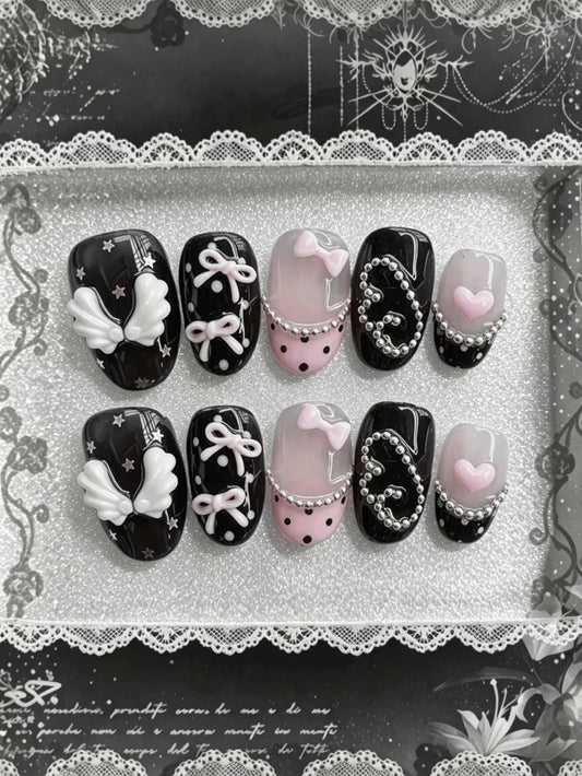 Short Round Hand-Pressed Nail Art Nails