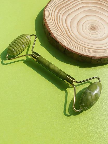 Jade Facial Roller and Scraper Kit